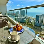 Great Sunsets & Sea Views, Near Beach&Downtown