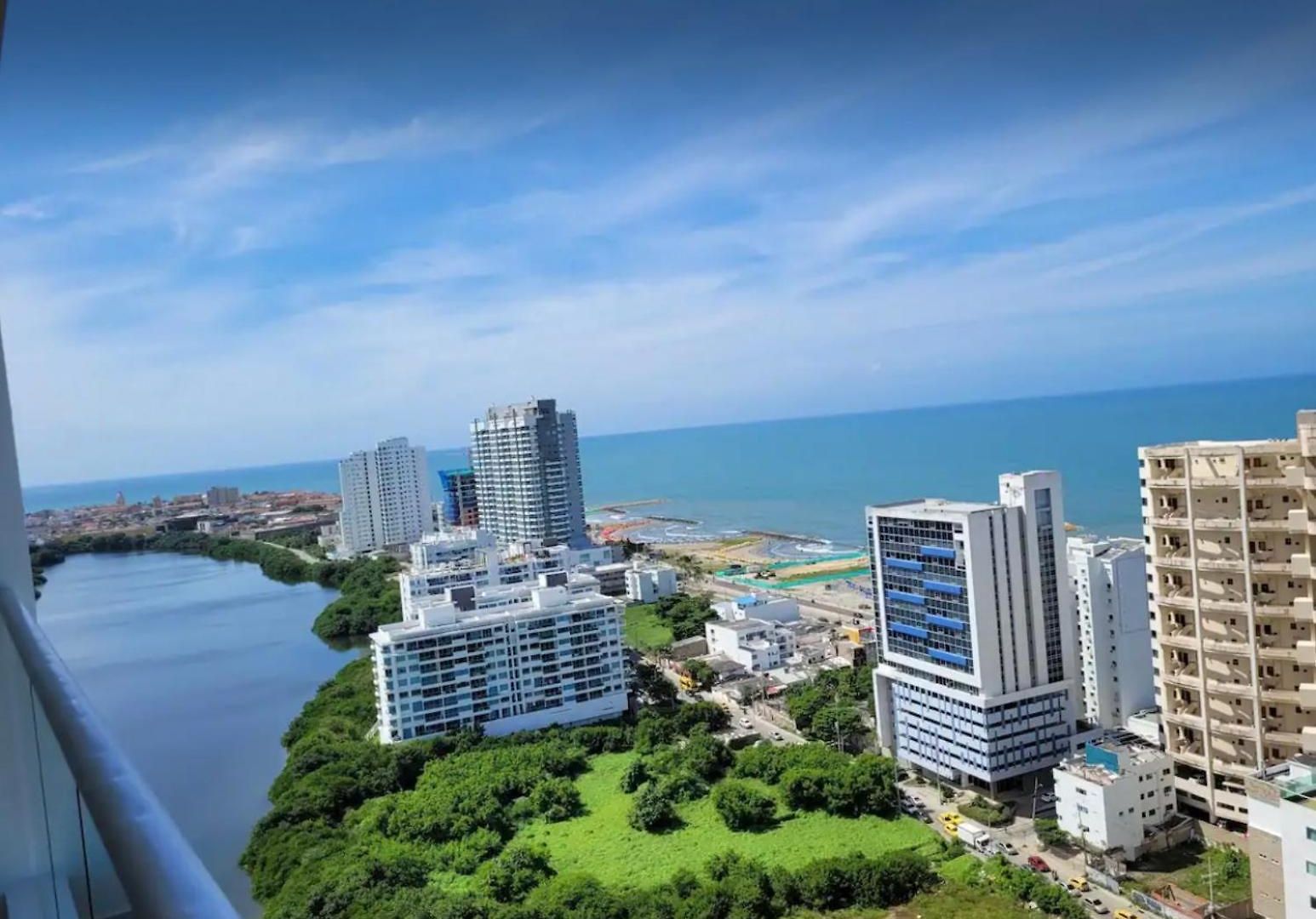 Apartment Great Sunsets & Sea Views, Near Beach&downtown Cartagena