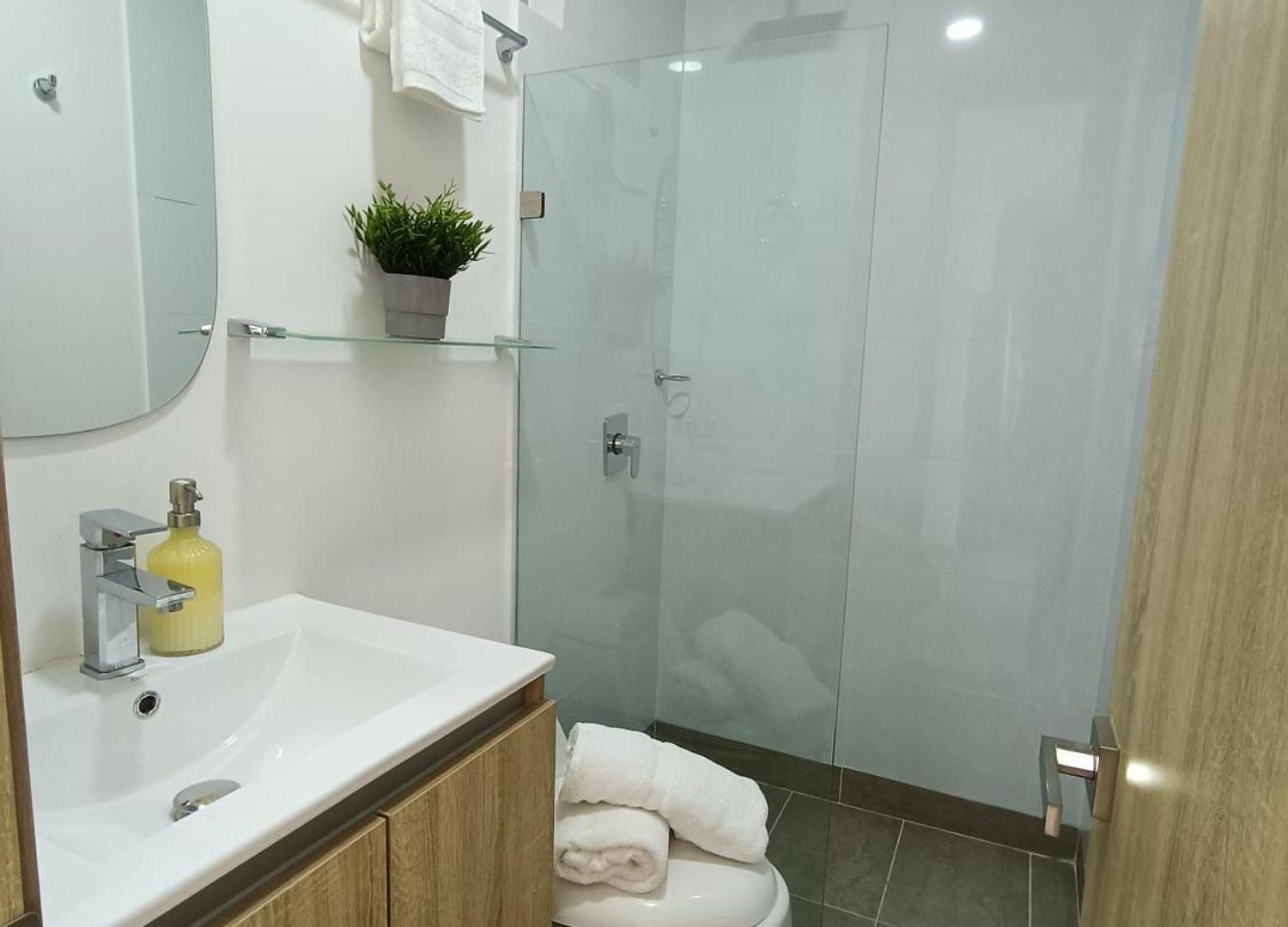 Great Sunsets & Sea Views, Near Beach&downtown *