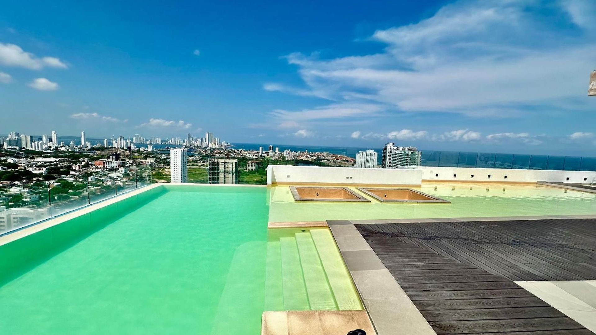 Great Sunsets & Sea Views, Near Beach&downtown Apartment *