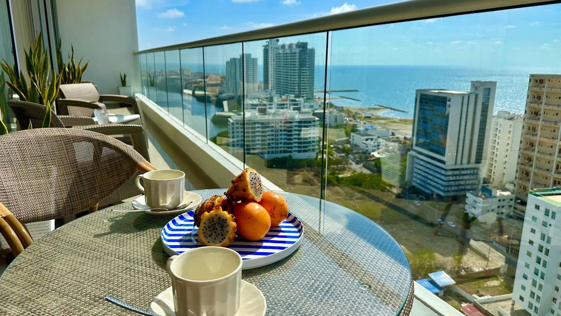 Great Sunsets & Sea Views, Near Beach&downtown Cartagena