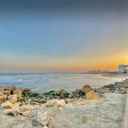 Great Sunsets & Sea Views, Near Beach&downtown Apartamento *