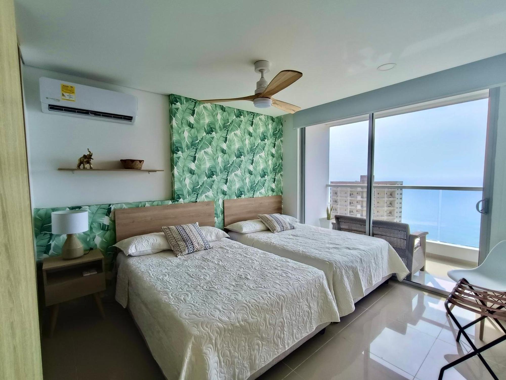 Great Sunsets & Sea Views, Near Beach&downtown Apartamento
